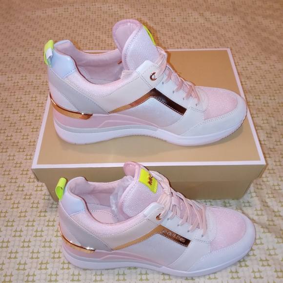 Michael Kors Georgie Trainer Sneaker - Picture 6 of 8